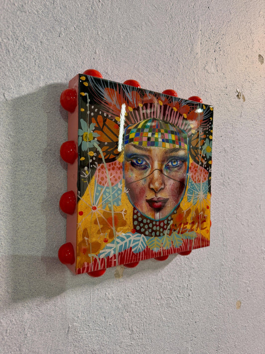 Aurelia 25cm resin artwork by Mariana Mezic — side angle view